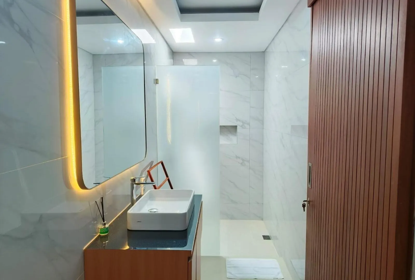 Rumah Kodel4 By Ibali Management Seminyak Indonesia